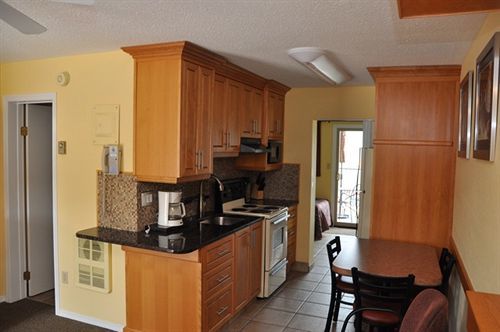 Safari Beach Resort Osoyoos Luaran gambar